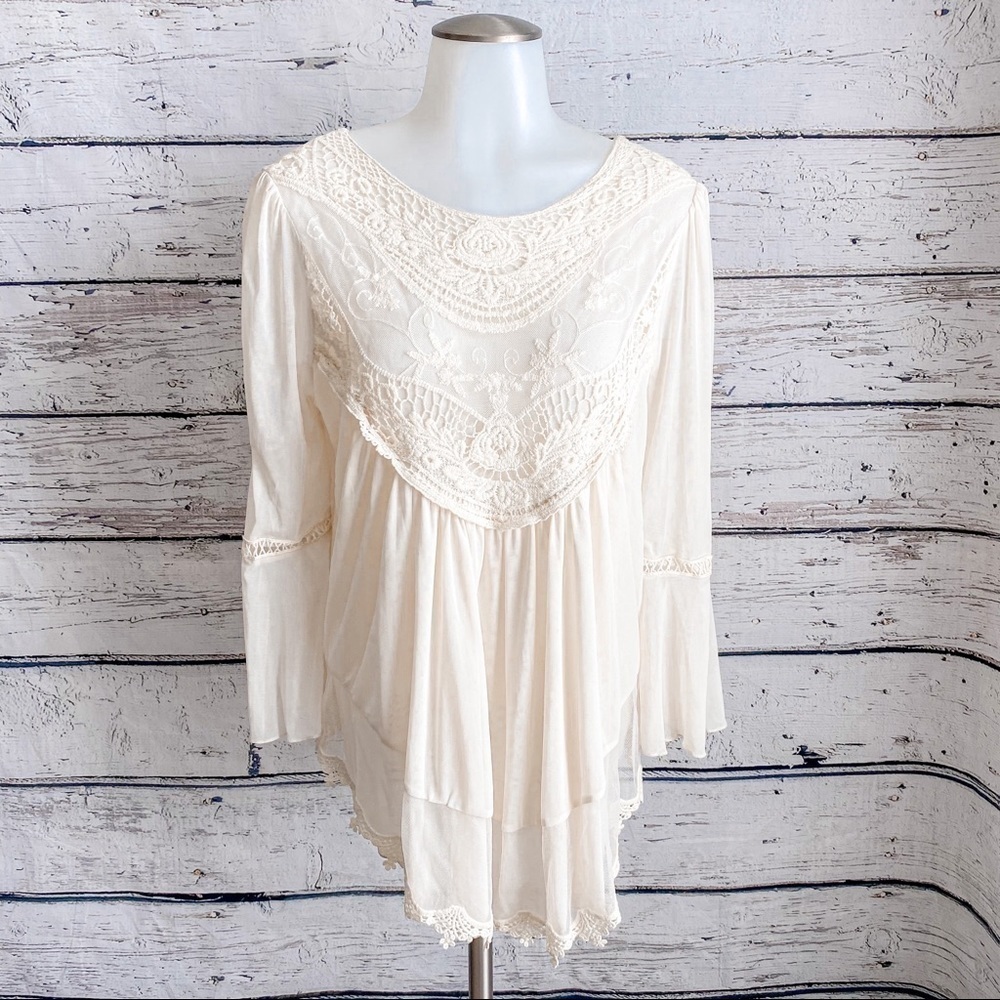 Lace and Embroidered top Andrée by unit